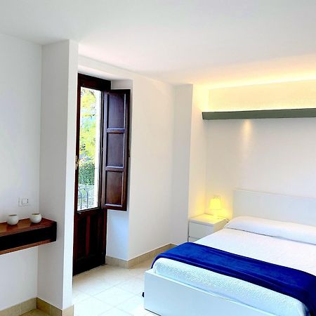 Arche Apartment Таормина Екстериор снимка