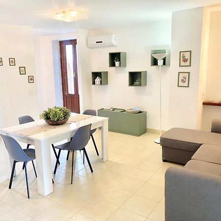 Arche Apartment Таормина Екстериор снимка